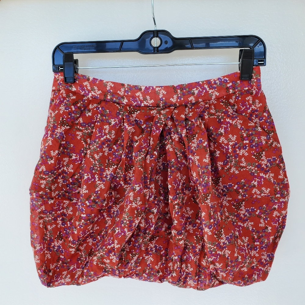 Zara basic red floral mini skirt